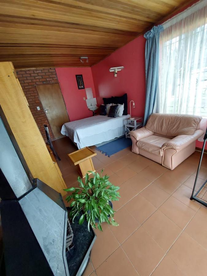 Lion Rock View Guesthouse Масеру Экстерьер фото